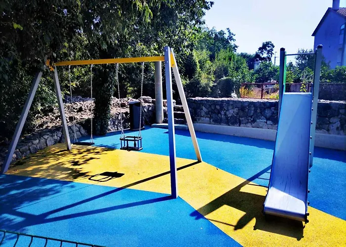 Apartman Tri Palme