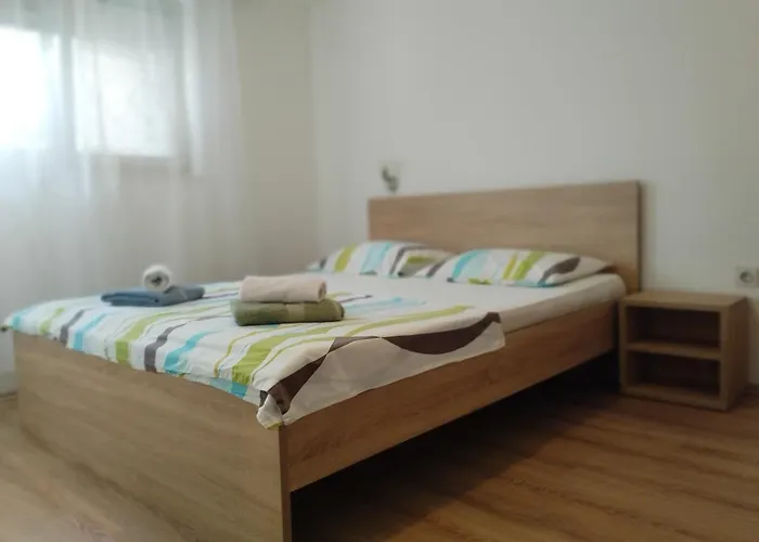 Apartman Tri Palme
