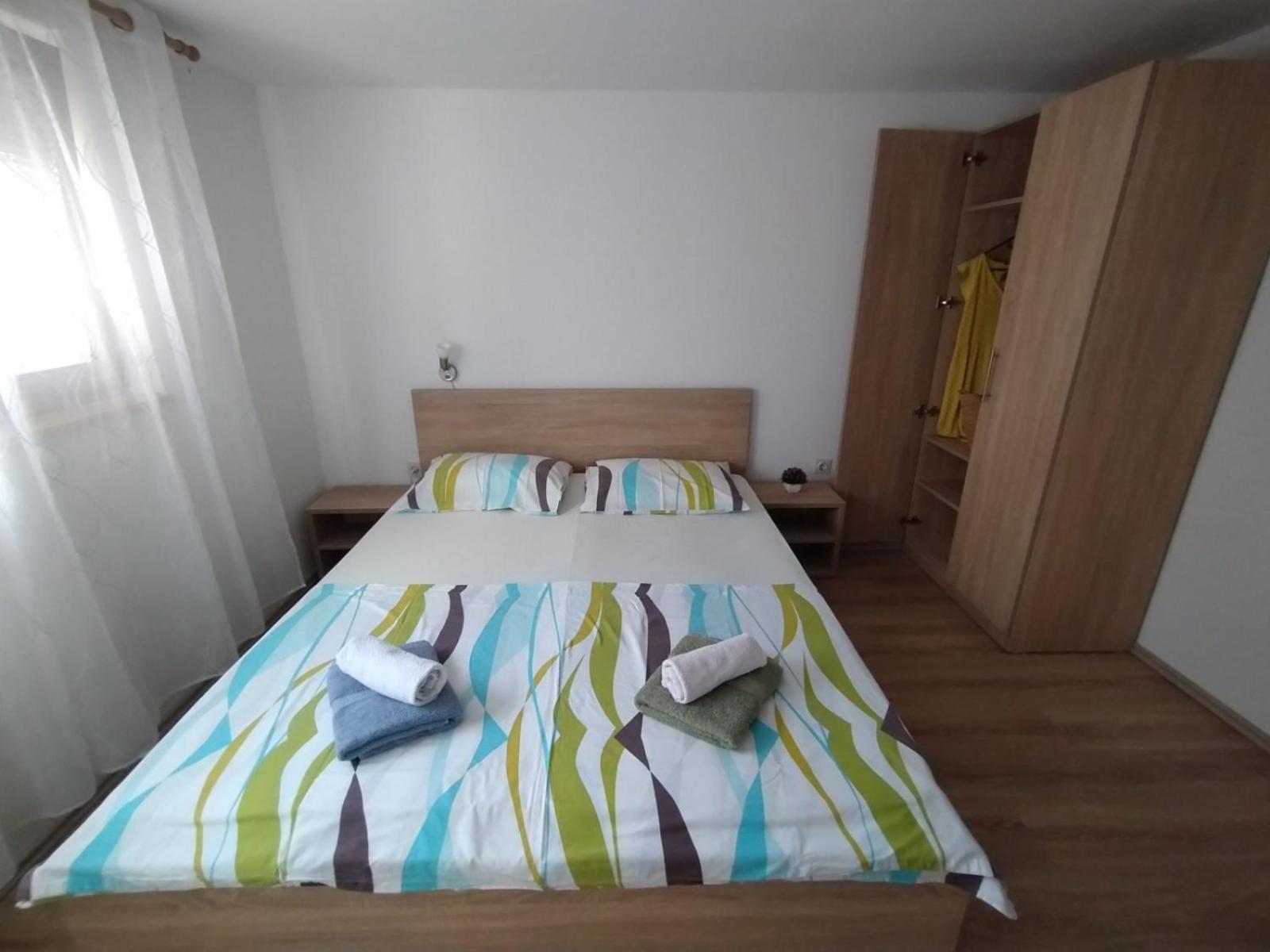 Apartament Tri Palme *